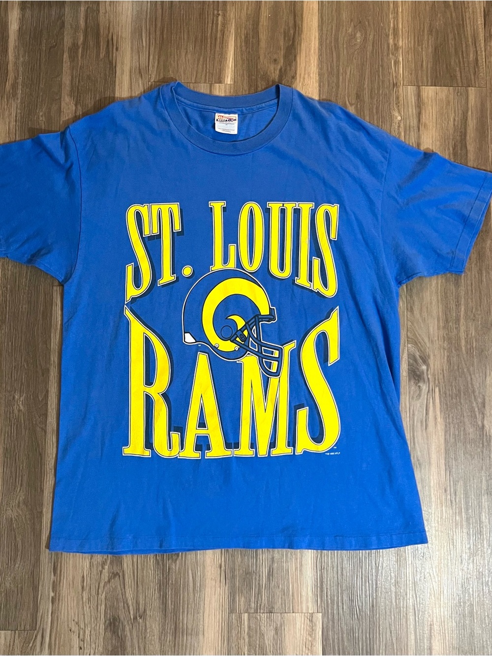 Vintage 90s St. Louis Rams Single Stitch T-Shirt Blue Mens Size XL Hanes Beefy T